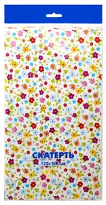 Скатерть 120х180 "Лужайка"  ПВД (Интерпак) 1/50
